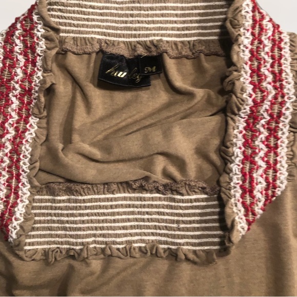 NWOT Hurley Super Cute Dark Khaki w/Red & Cream Embroidey around Waist! SZ M - Picture 3 of 6